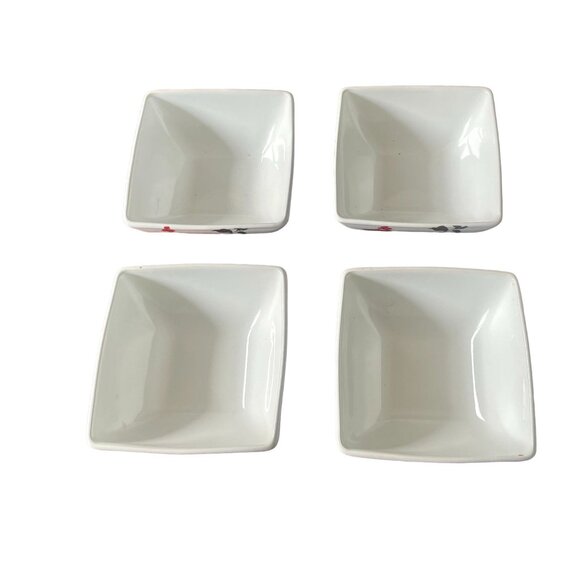 Coventry Square Bowls in the Riley Pattern set of 4 white with red flowers and b - Picture 5 of 8